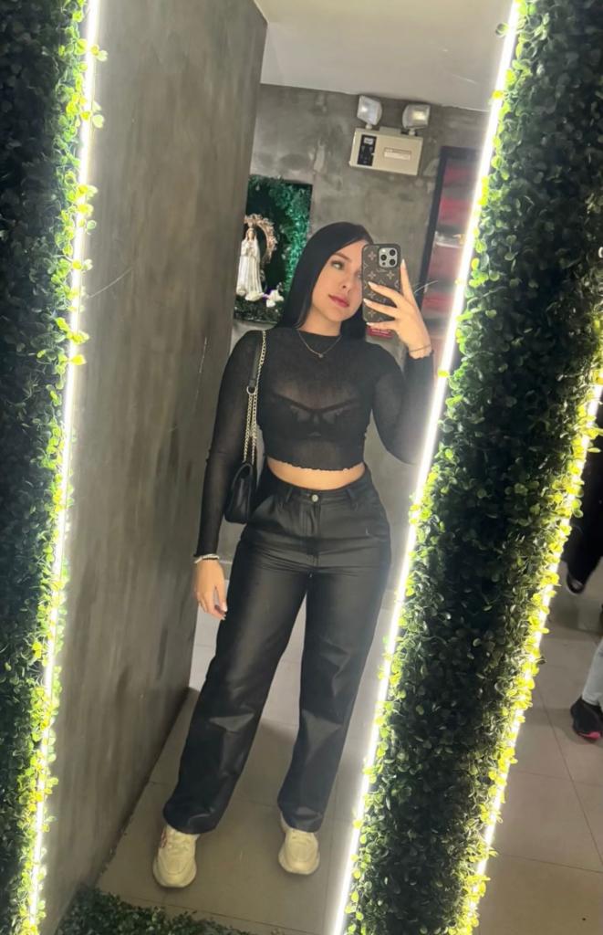 634127565: Chica busca chico en Málaga