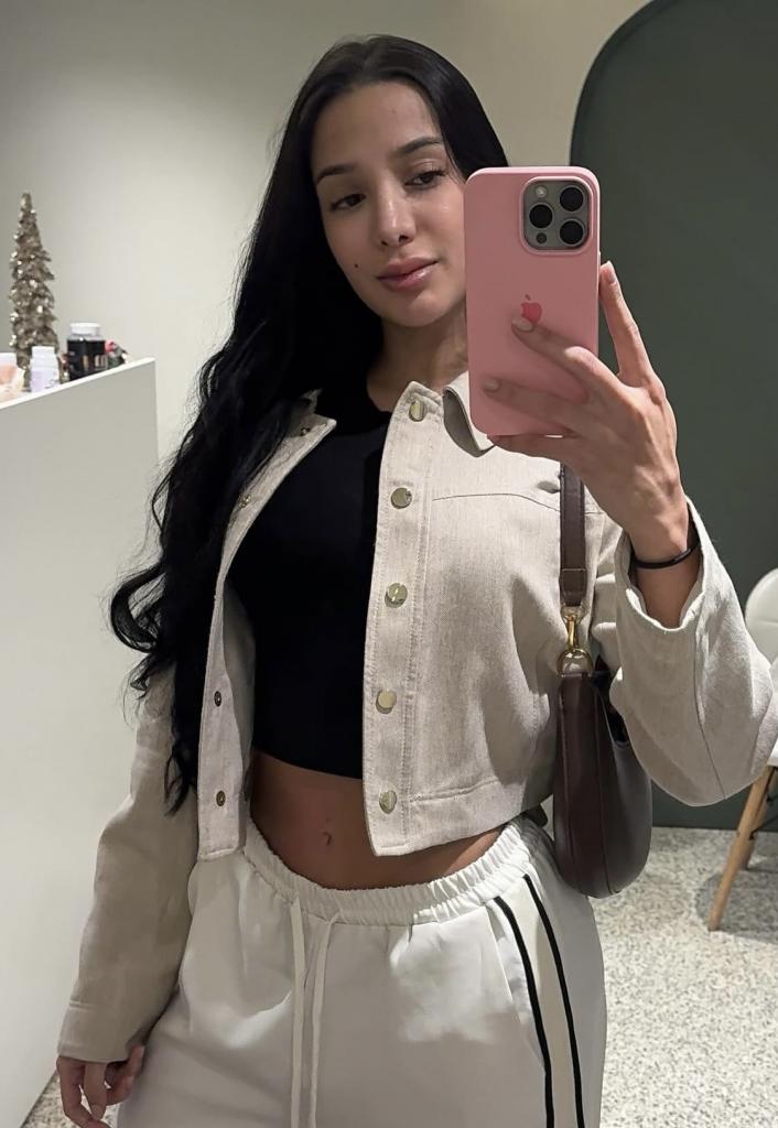 615092857: Chica busca chico en Cantabria