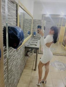 614877229: Chica busca chico en Navarra