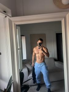 674077657: Chico busca chica en Madrid