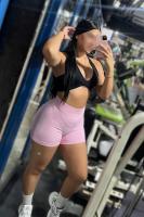 664105541: Chica busca chico en Madrid