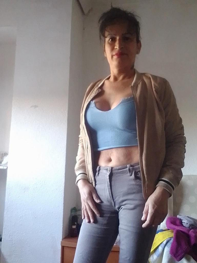 Chica busca chico en Valencia: 