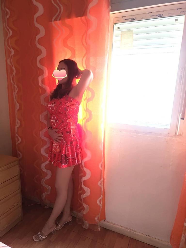 692443199: Chica busca chico en Málaga