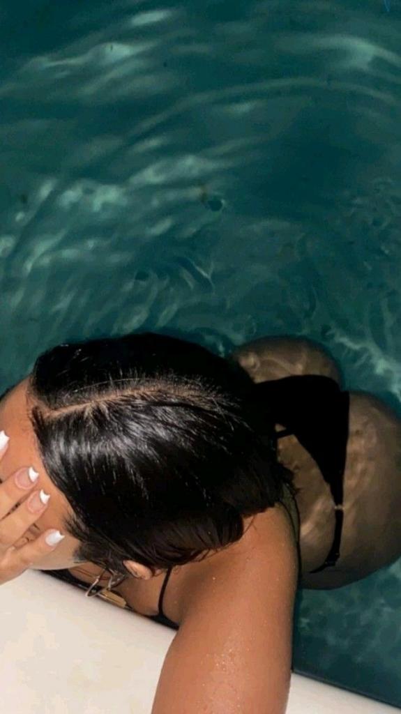 Chica busca chico en Cádiz: 