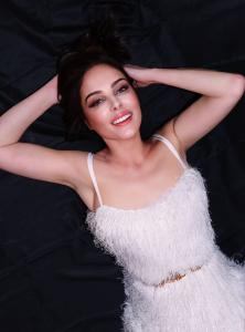 684764887: Chica busca chico en Alicante