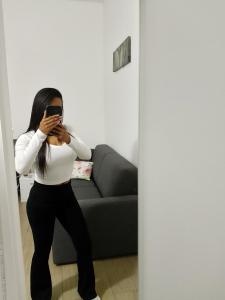 604154213: Chica busca chico en Zaragoza