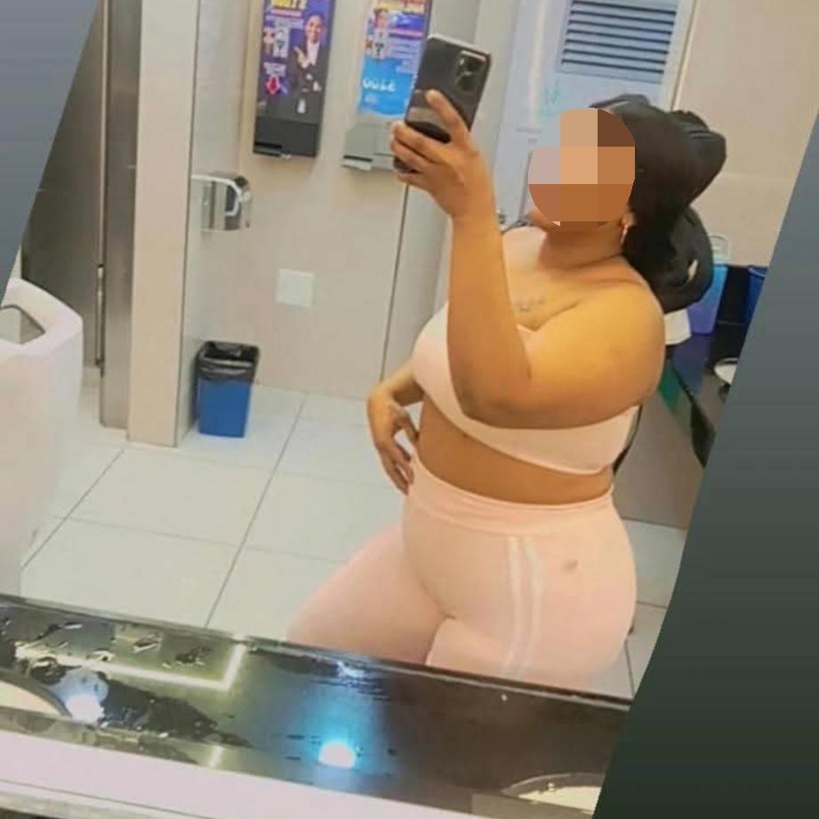 632675308: Chica busca chico en Barcelona