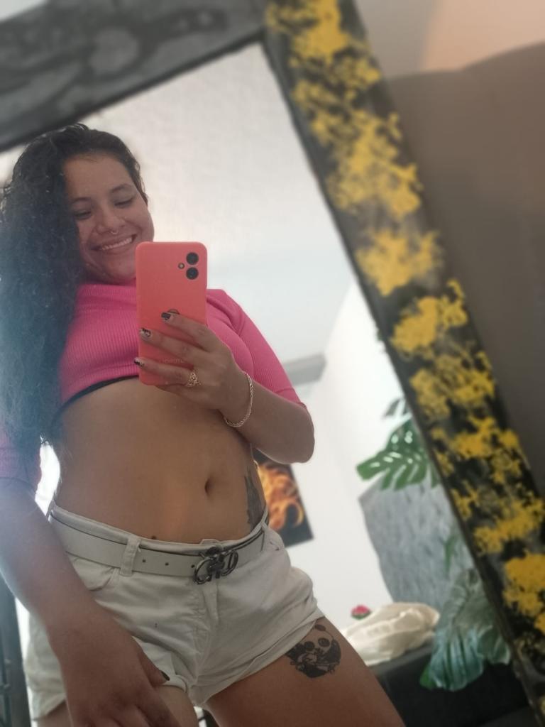 611283404: Chica busca chico en Asturias
