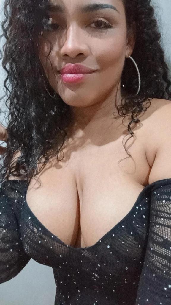 Chica busca chico en Las Palmas: Chica busca chico