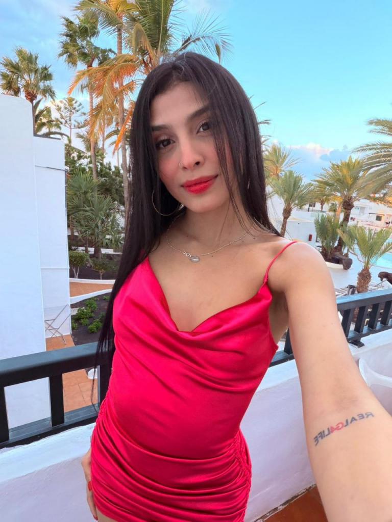 613628799: Chica busca chico en Mallorca