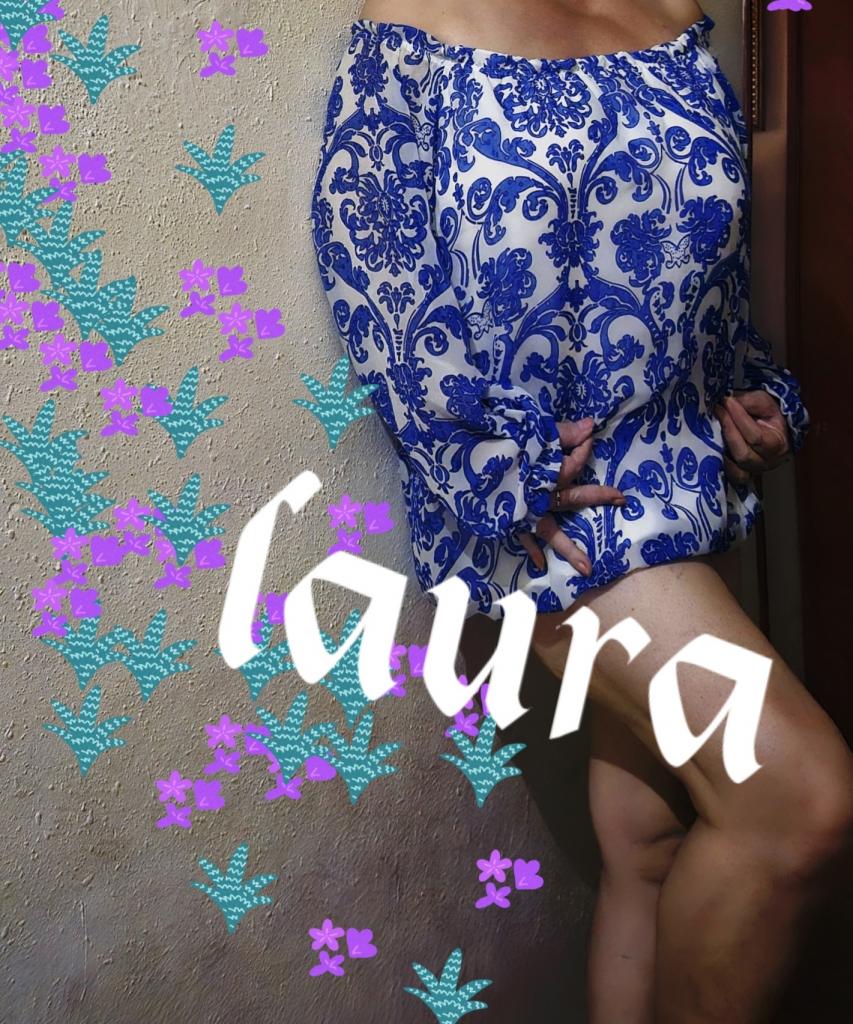 698493764: Chica busca chico en Gerona