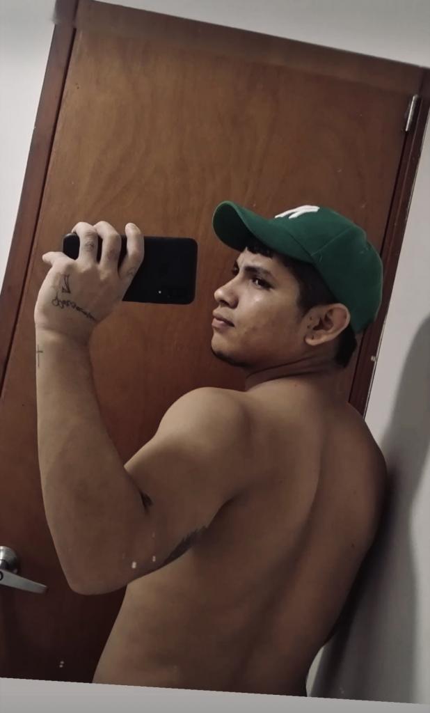 613637662: Chico busca chica en Almería