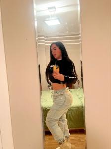603338374: Chica busca chico en Sevilla