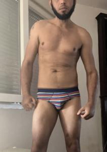 Chico busca chica en Asturias: 