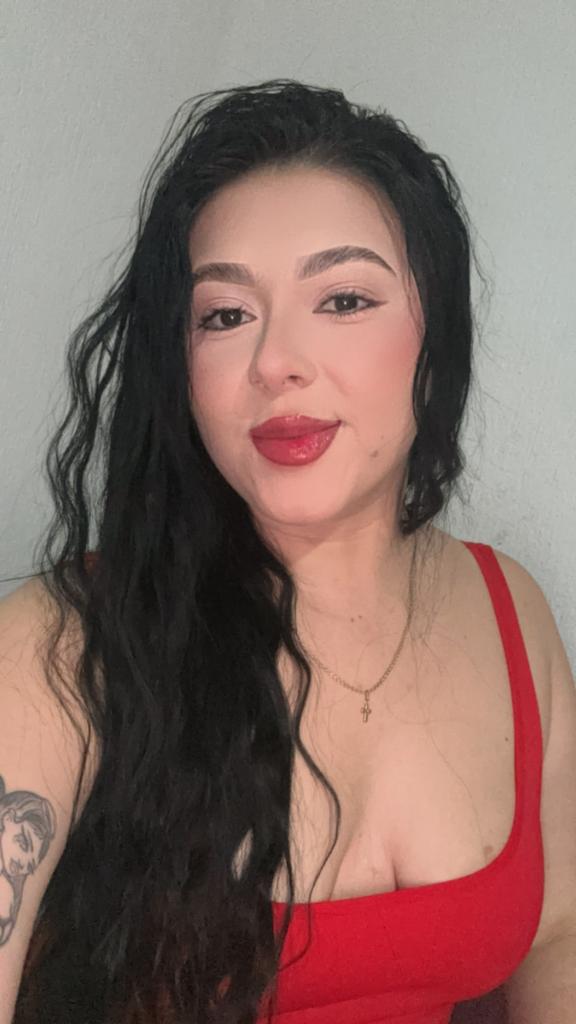 Chica busca chico en Huelva: Chica busca chico