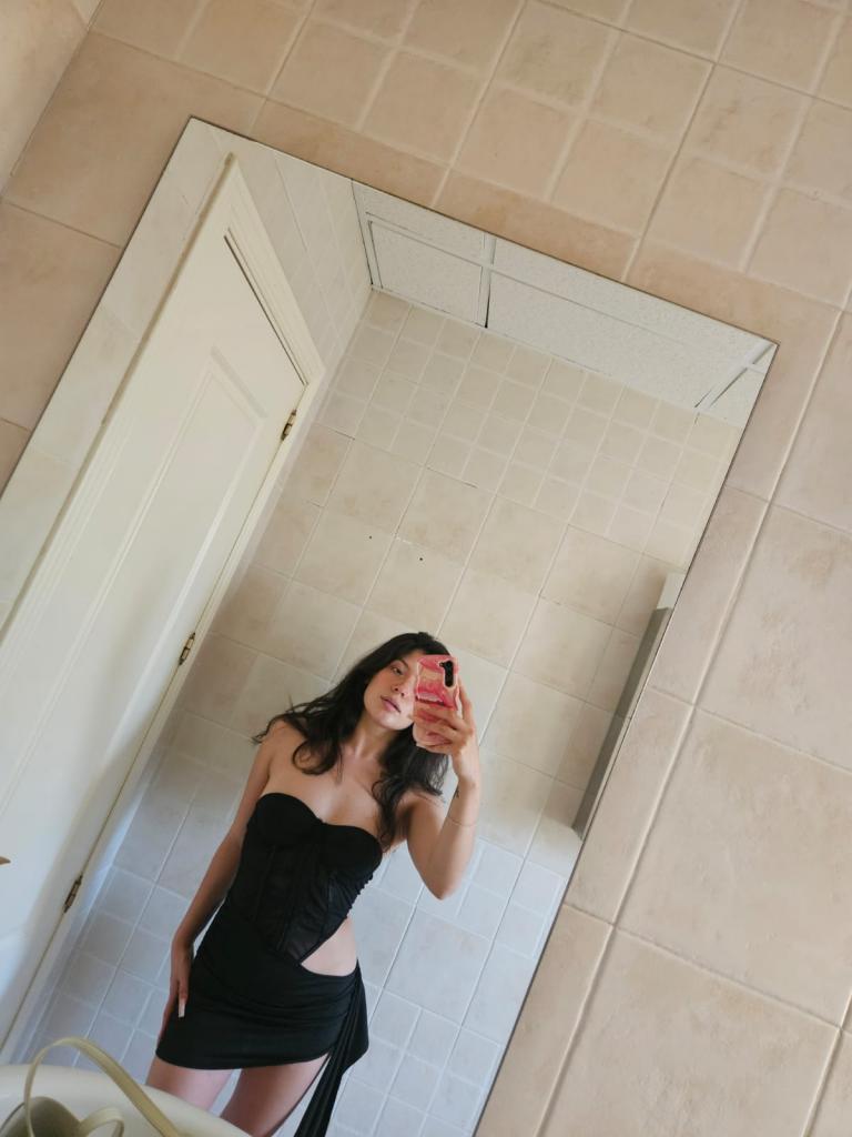 617115990: Chica busca chico en Barcelona