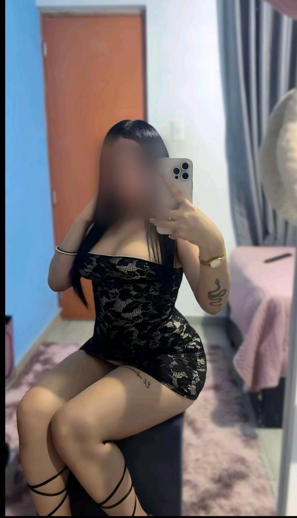 631584605: Chica busca chico en Cáceres