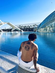 641377338: Chico busca chica en Valencia