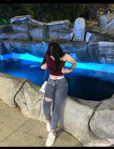 647637764: Chica busca chico en Cádiz