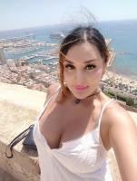 613806912: Transexual en León