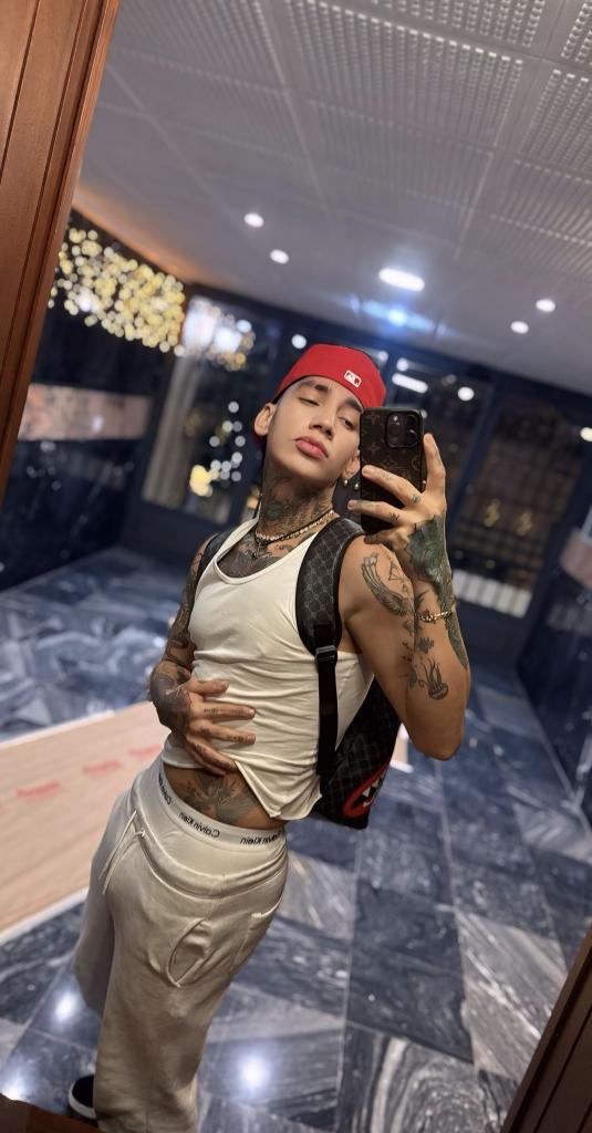 Chico busca chica en Málaga: 