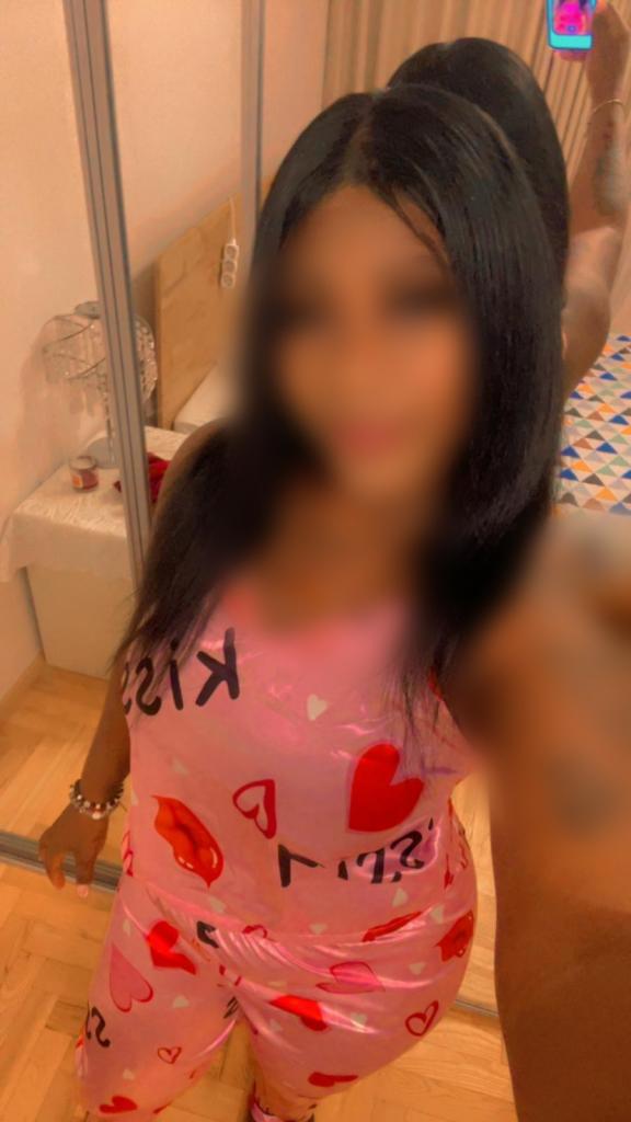 637014404: Chica busca chico en Jaén