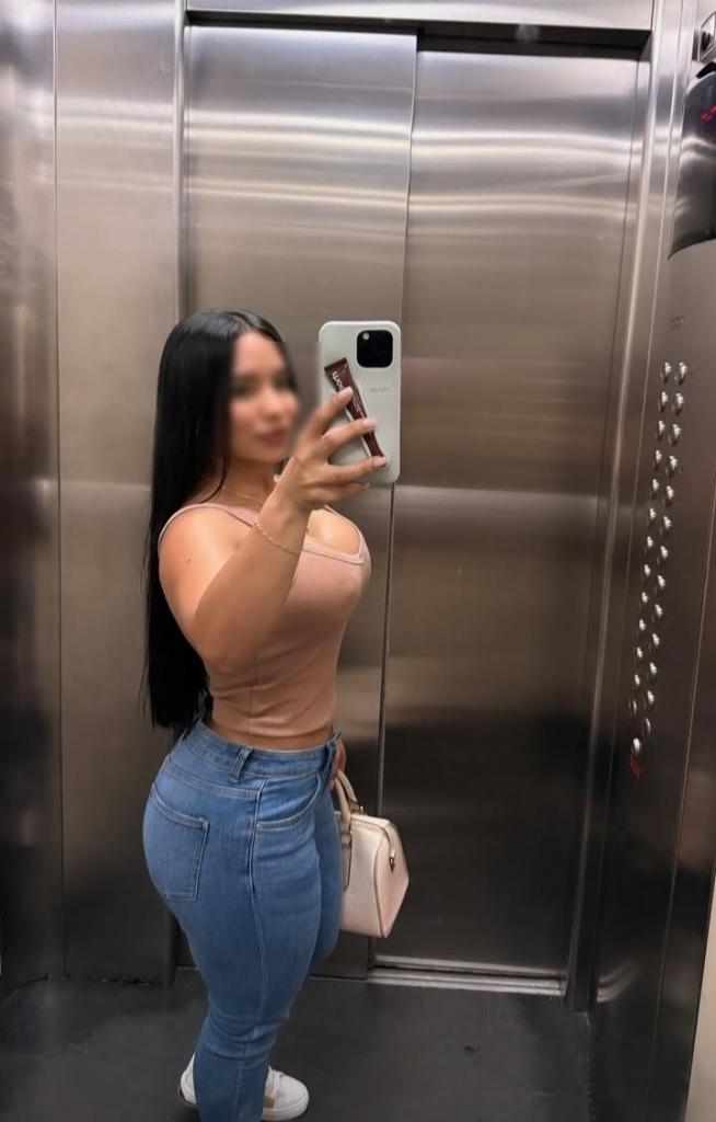 603795696: Chica busca chico en La Coruña