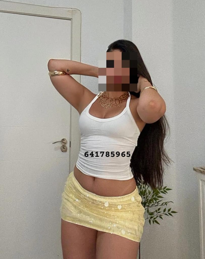 641785965: Chica busca chico en La Coruña