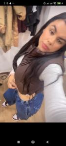 677096395: Chica busca chico en Valencia