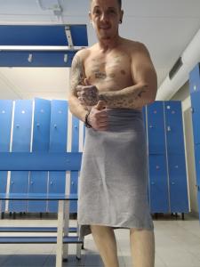 643570037: Chico busca chica en Asturias