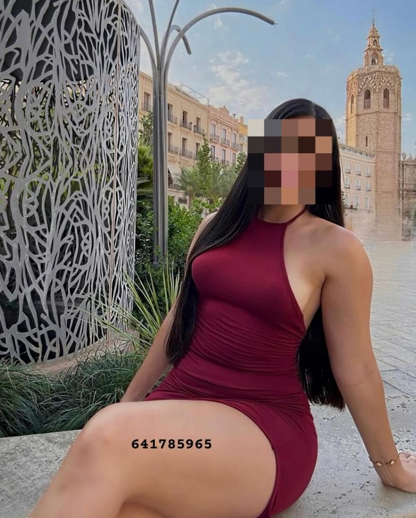 641785965: Chica busca chico en La Coruña