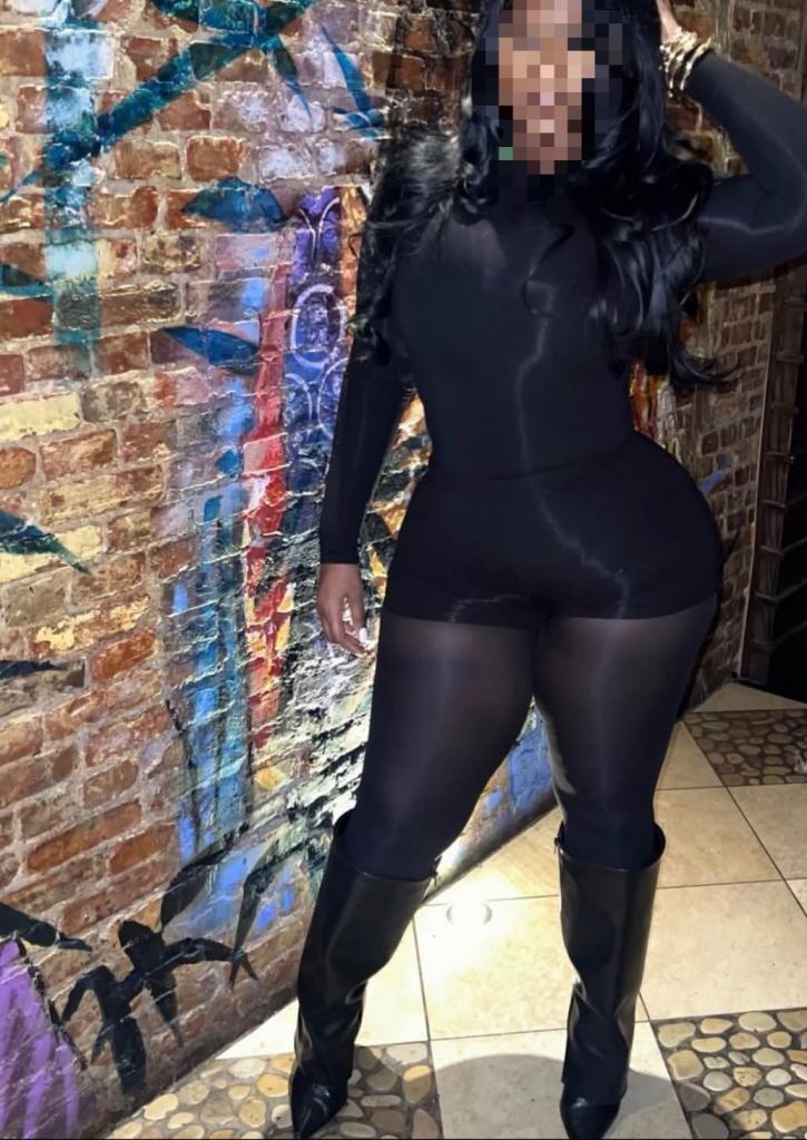 614502534: Chica busca chico en Cádiz