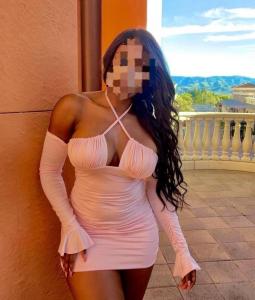 Chica busca chico en Huelva: 