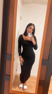 673069426: Chica busca chico en Sevilla