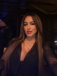 611233052: Chica busca chico en Pontevedra