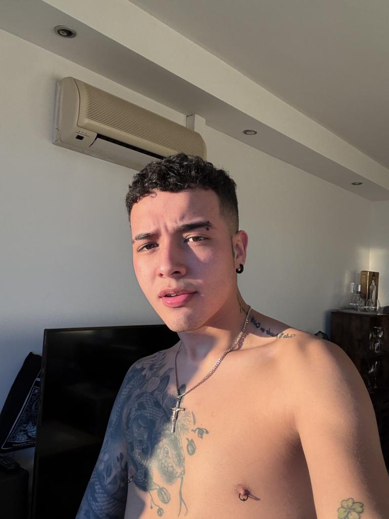 Chico busca chica en Tarragona: 