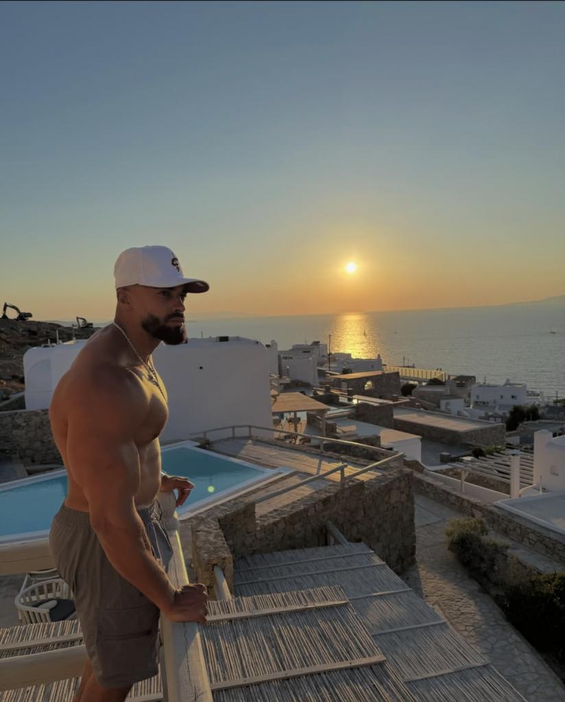 Chico busca chica en Málaga: 