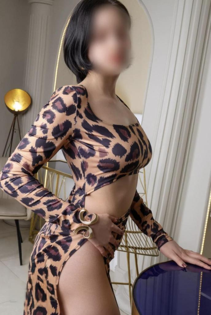 644257050: Chica busca chico en Madrid