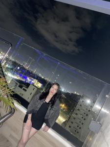 674988319: Chica busca chico en Alicante