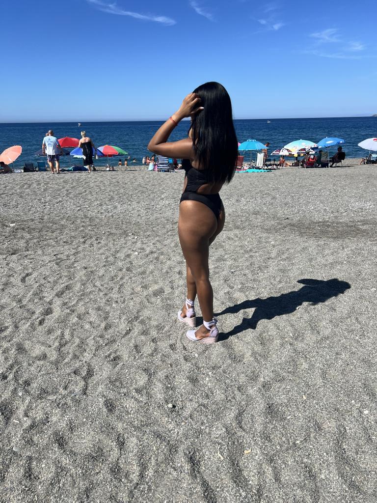 602613335: Chica busca chico en Pontevedra