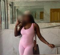 644865667: Chica busca chico en Navarra