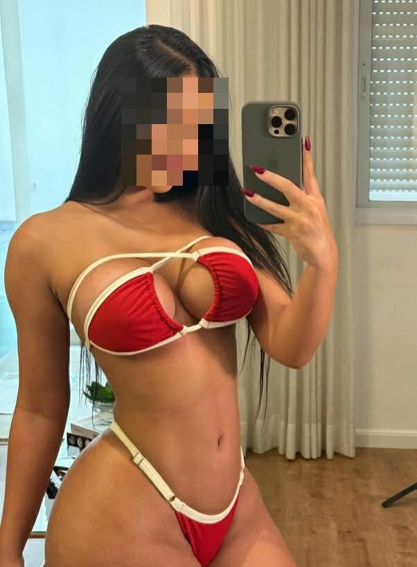 614732752: Chica busca chico en Málaga