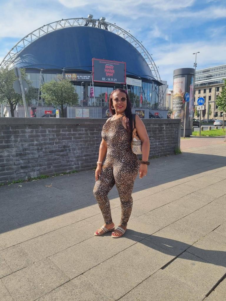 633286389: Chica busca chico en Las Palmas