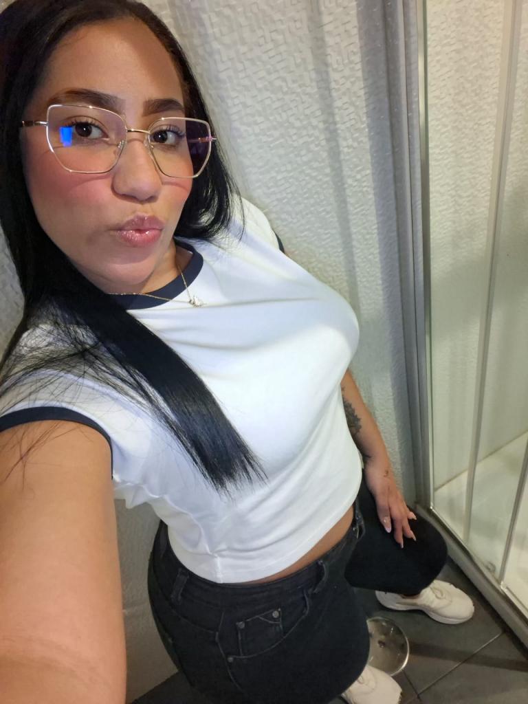 629674314: Chica busca chico en Málaga