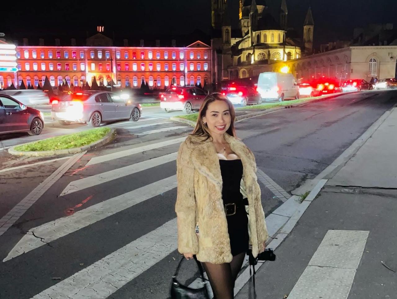 Chica busca chico en Barcelona: 