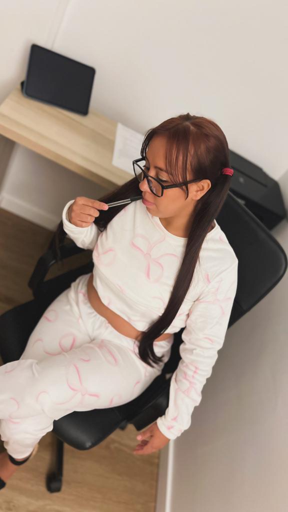 Chica busca chico en León: 