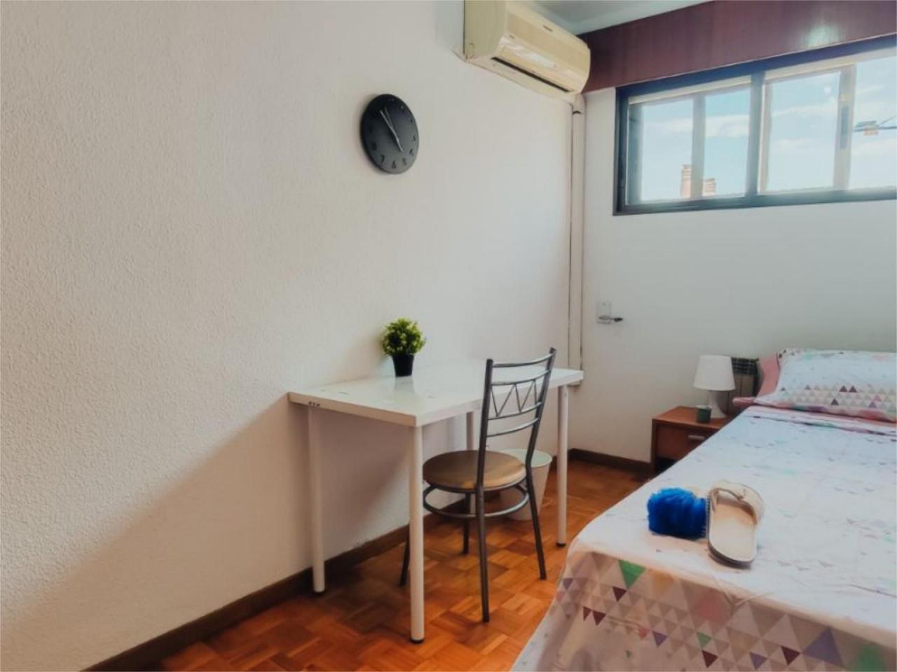 665414646:  en Alicante