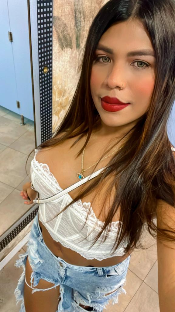 600874211: Transexual en Barcelona