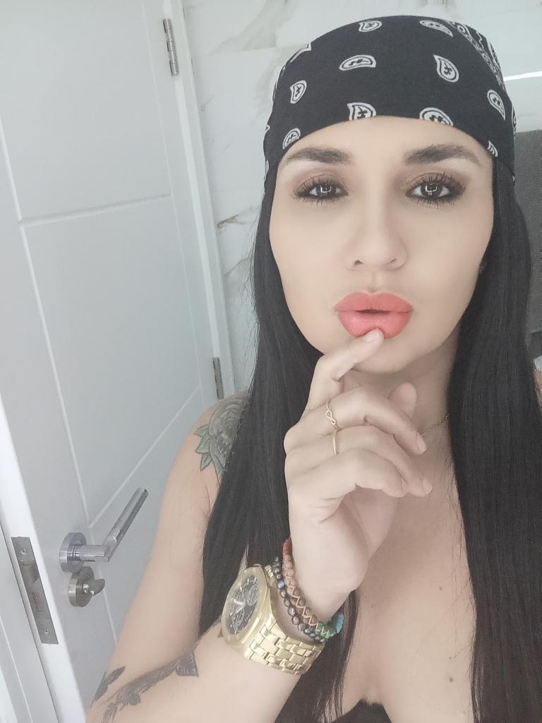 Chica busca chico en La Coruña: 