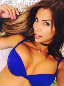 633676838: Travesti en Málaga